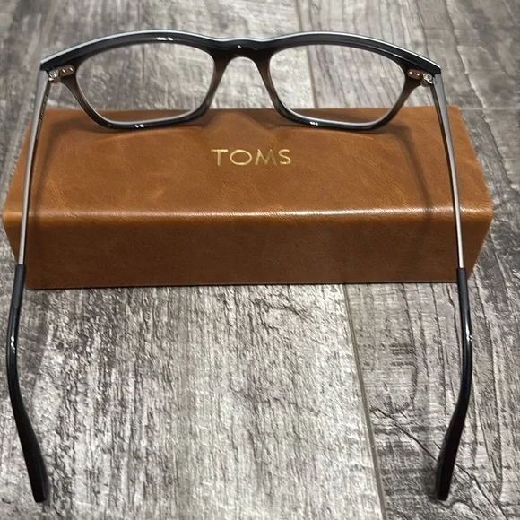 Toms Jenkins Glasses - Picture 5 of 7